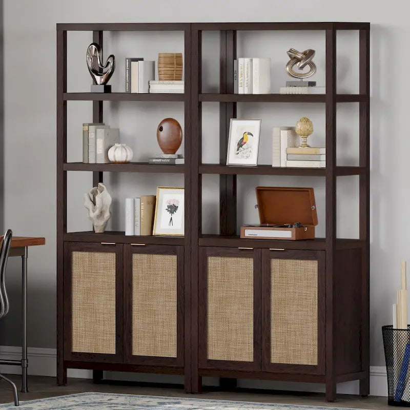 Étagère à Livres en Rotin à 5 Niveaux avec Armoire de Rangement - Style Ferme Bohème, Bibliothèque Haute et Étroite de 180 cm, Étagère d'Exposition Autoportante